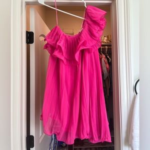 One shoulder ruffle dress